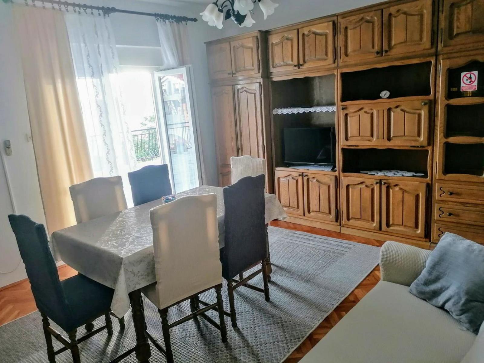 Apartman Tralje セニ エクステリア 写真